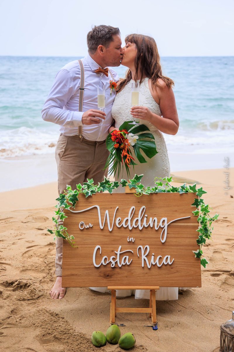 Elopement Wedding in Costa Rica