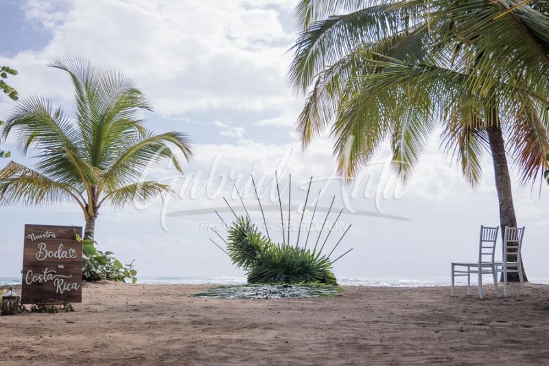 Elopement Costa Rica Puerto Viejo Beach