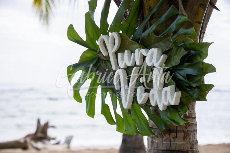 Elopement Costa Rica Puerto Viejo Beach