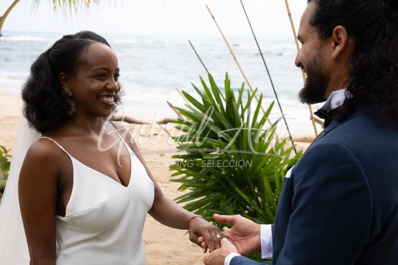 Elopement Costa Rica Puerto Viejo Beach