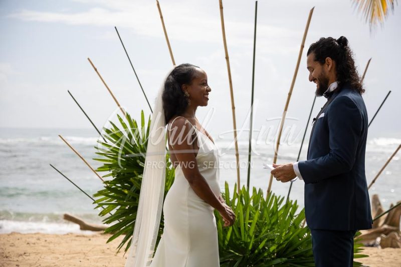 Elopement Costa Rica Puerto Viejo Beach