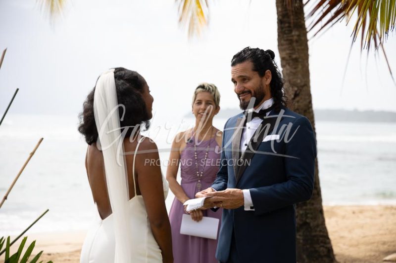 Elopement Costa Rica Puerto Viejo Beach