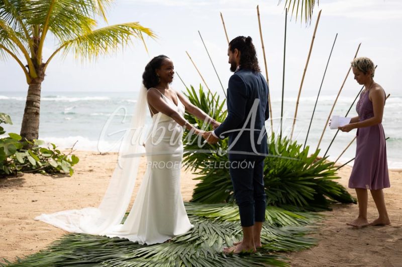 Elopement Costa Rica Puerto Viejo Beach