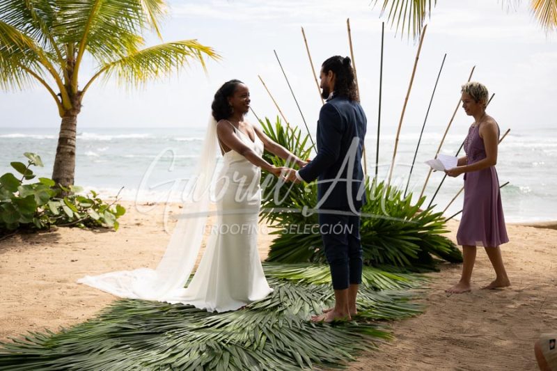 Elopement Costa Rica Puerto Viejo Beach