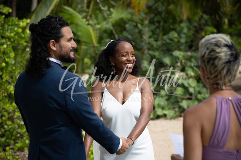 Elopement Costa Rica Puerto Viejo Beach
