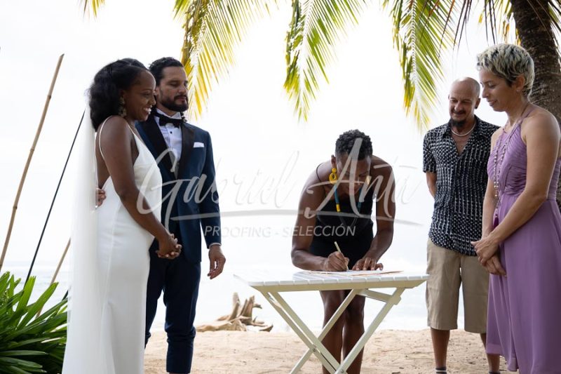 Elopement Costa Rica Puerto Viejo Beach