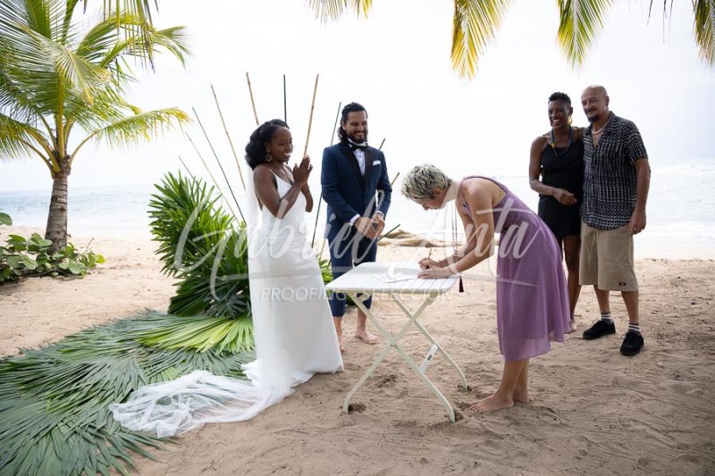 Elopement Costa Rica Puerto Viejo Beach
