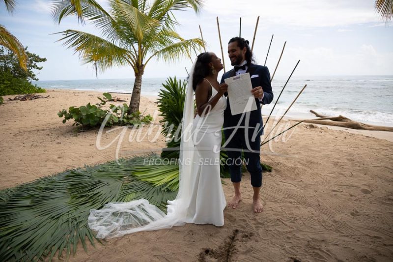 Elopement Costa Rica Puerto Viejo Beach