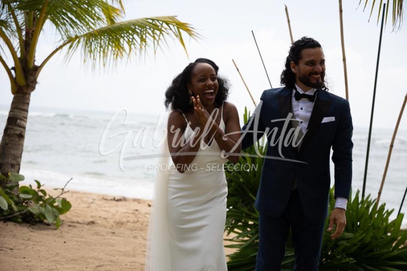 Elopement Costa Rica Puerto Viejo Beach