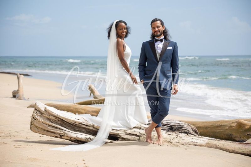 Elopement Costa Rica Puerto Viejo Beach