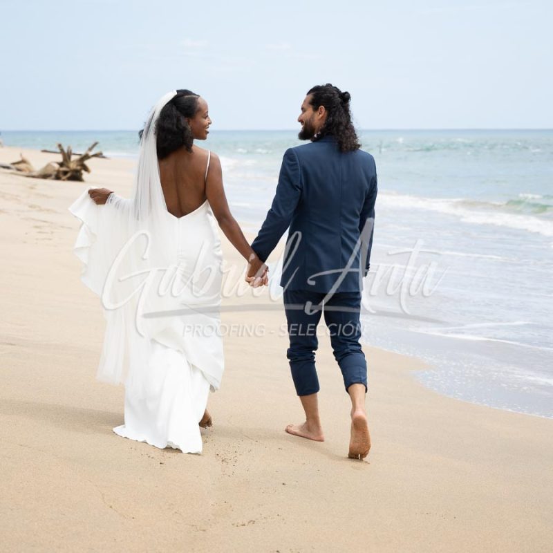 Elopement Costa Rica Puerto Viejo Beach