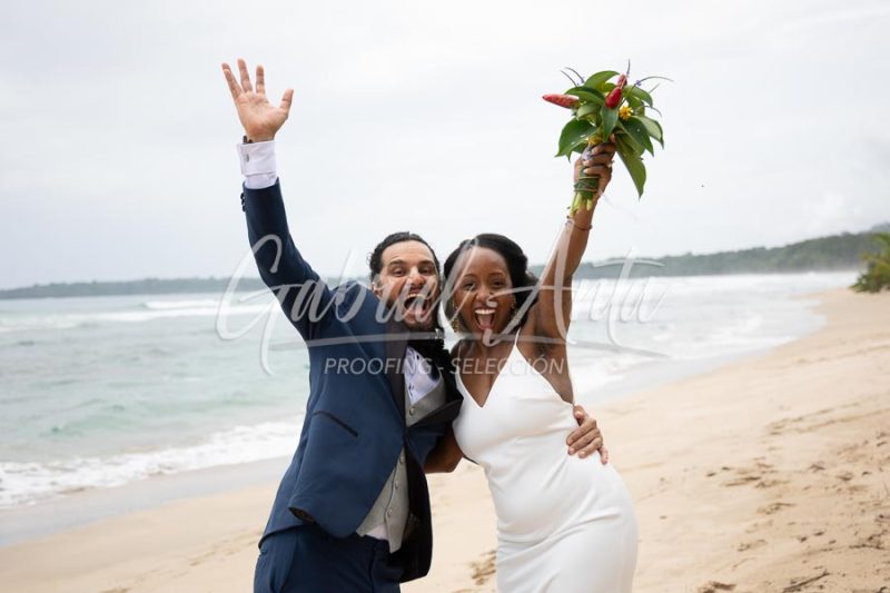 Elopement Costa Rica Puerto Viejo Beach