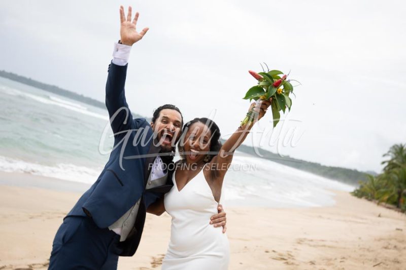 Elopement Costa Rica Puerto Viejo Beach