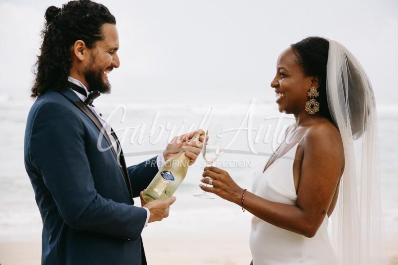 Elopement Costa Rica Puerto Viejo Beach