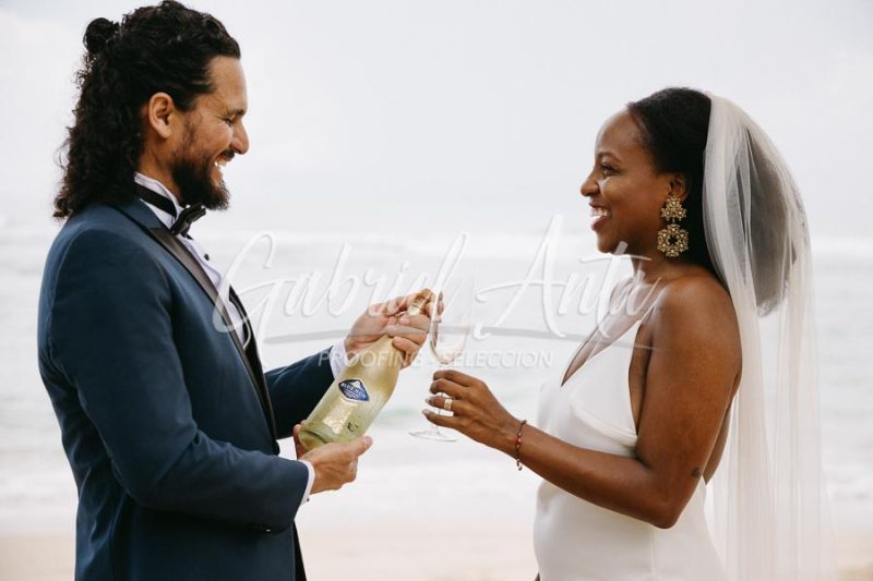 Elopement Costa Rica Puerto Viejo Beach