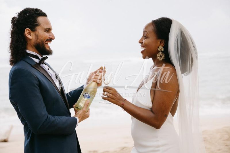 Elopement Costa Rica Puerto Viejo Beach