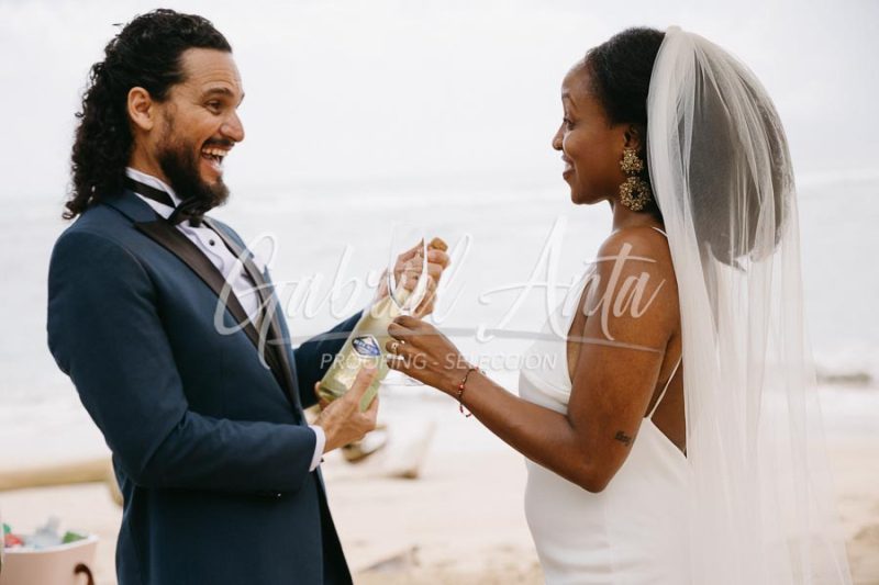 Elopement Costa Rica Puerto Viejo Beach