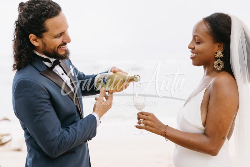 Elopement Costa Rica Puerto Viejo Beach