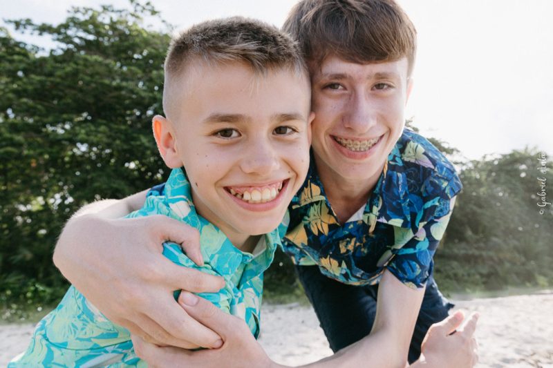 Family Photographers at the Beach in Costa Rica