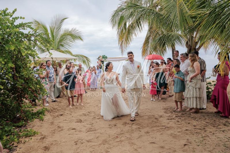 Wedding in Puerto Viejo Costa Rica Beach by Gabriel Anta Photographer