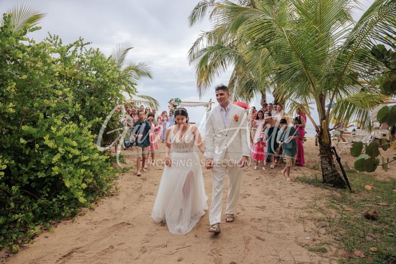Wedding in Puerto Viejo Costa Rica Beach by Gabriel Anta Photographer