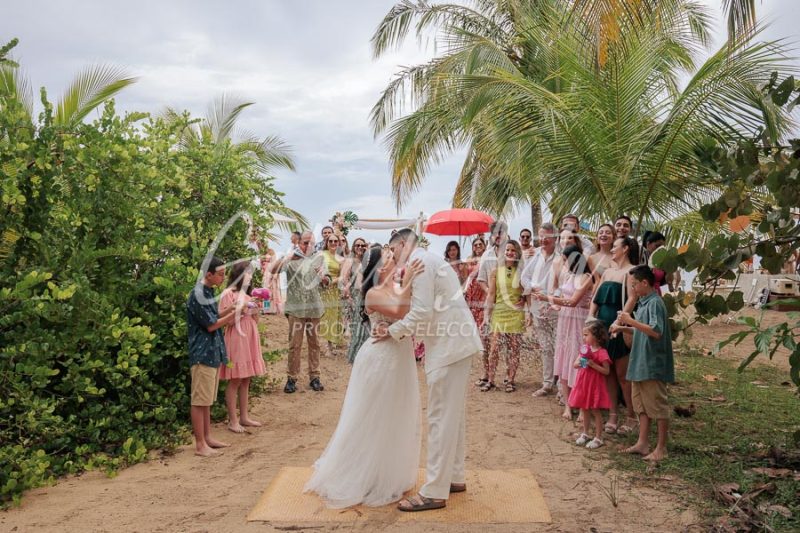 Wedding in Puerto Viejo Costa Rica Beach by Gabriel Anta Photographer