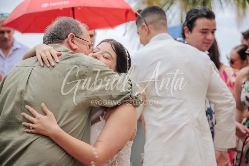 Wedding in Puerto Viejo Costa Rica Beach by Gabriel Anta Photographer