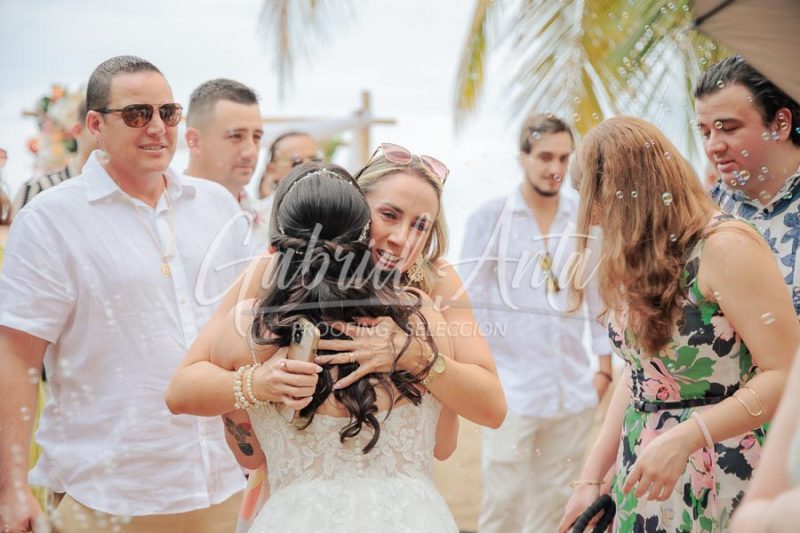 Wedding in Puerto Viejo Costa Rica Beach by Gabriel Anta Photographer