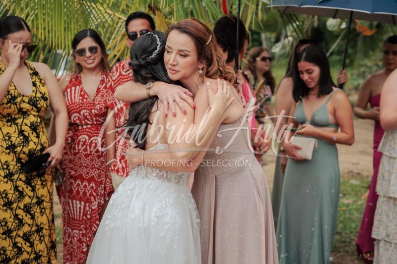 Wedding in Puerto Viejo Costa Rica Beach by Gabriel Anta Photographer