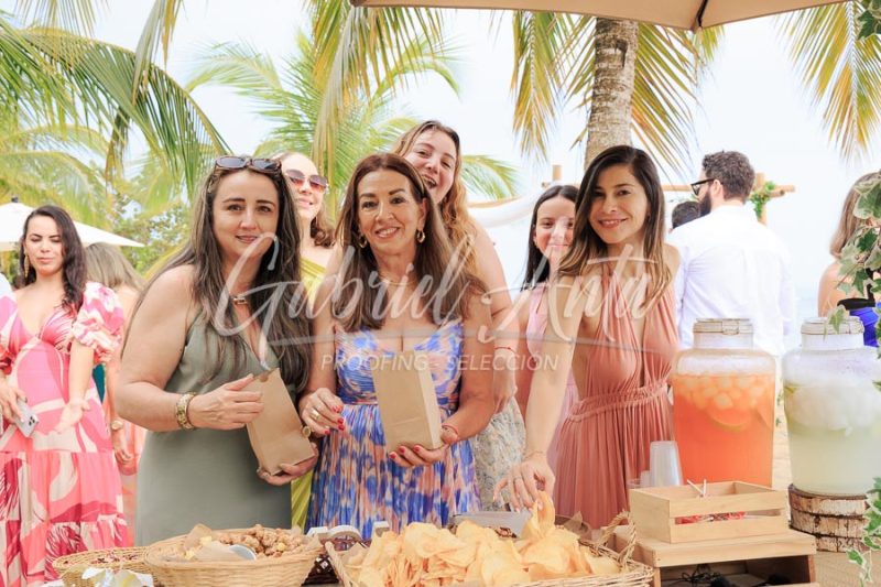 Wedding in Puerto Viejo Costa Rica Beach by Gabriel Anta Photographer