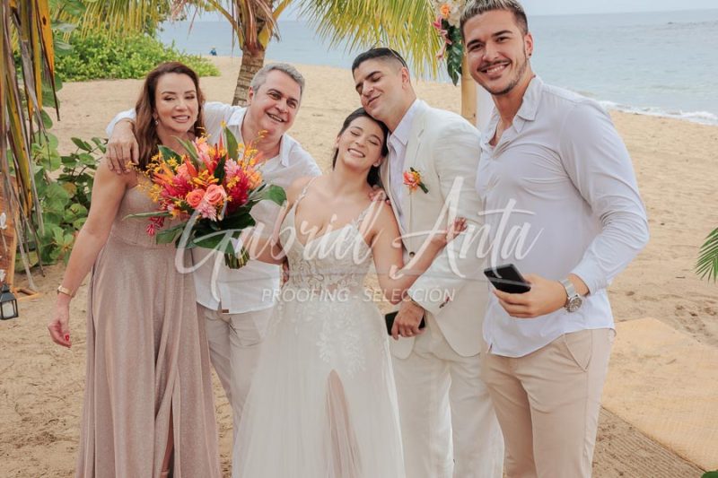 Wedding in Puerto Viejo Costa Rica Beach by Gabriel Anta Photographer