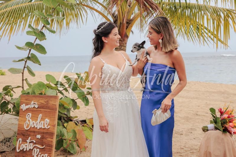 Wedding in Puerto Viejo Costa Rica Beach by Gabriel Anta Photographer