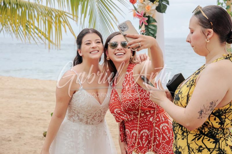 Wedding in Puerto Viejo Costa Rica Beach by Gabriel Anta Photographer