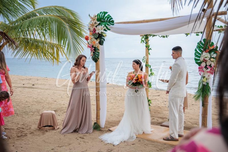 Wedding in Puerto Viejo Costa Rica Beach by Gabriel Anta Photographer