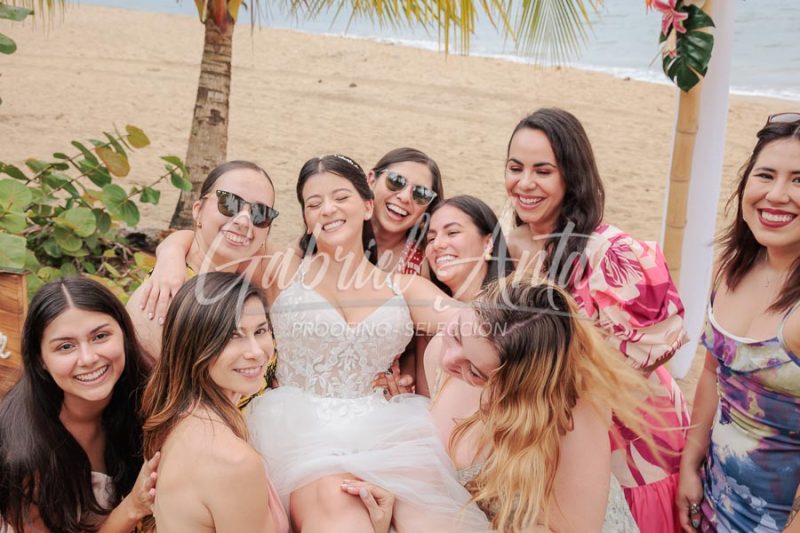 Wedding in Puerto Viejo Costa Rica Beach by Gabriel Anta Photographer