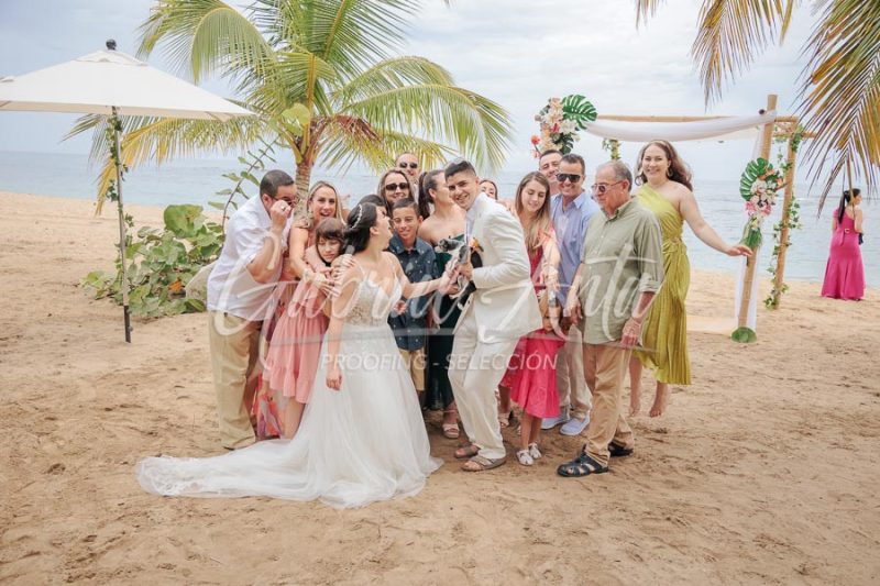 Wedding in Puerto Viejo Costa Rica Beach by Gabriel Anta Photographer