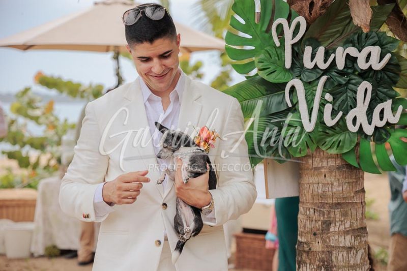 Wedding in Puerto Viejo Costa Rica Beach by Gabriel Anta Photographer