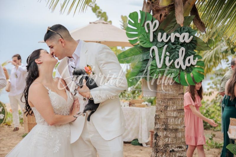 Wedding in Puerto Viejo Costa Rica Beach by Gabriel Anta Photographer