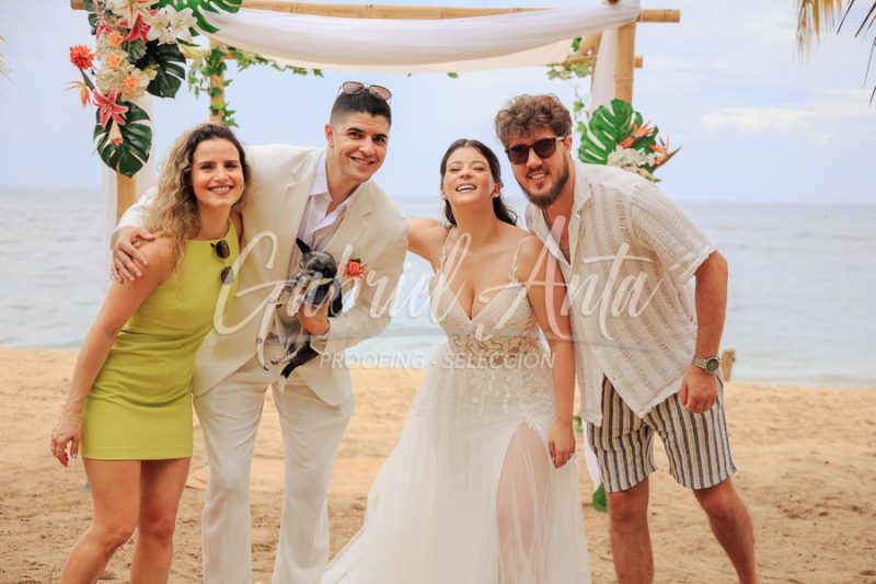 Wedding in Puerto Viejo Costa Rica Beach by Gabriel Anta Photographer