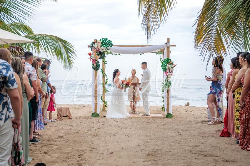 Wedding in Puerto Viejo Costa Rica Beach by Gabriel Anta Photographer