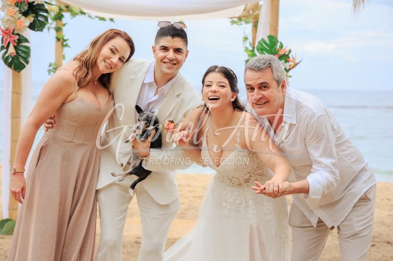 Wedding in Puerto Viejo Costa Rica Beach by Gabriel Anta Photographer