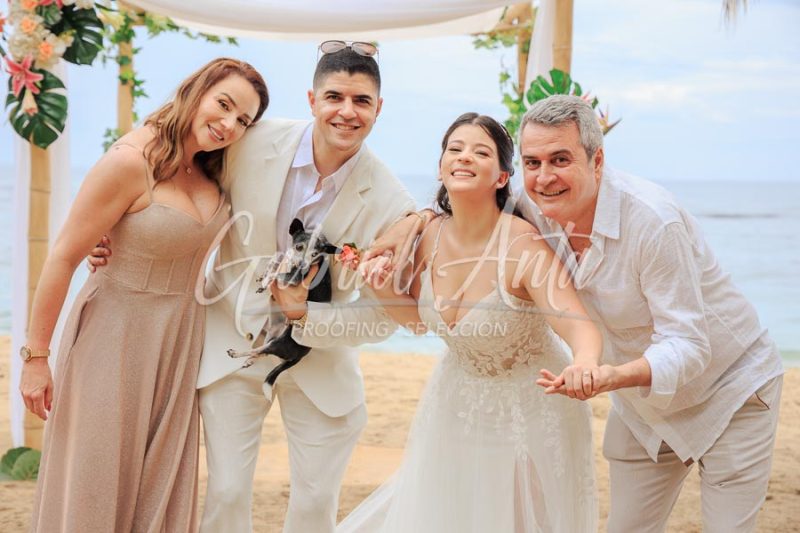 Wedding in Puerto Viejo Costa Rica Beach by Gabriel Anta Photographer