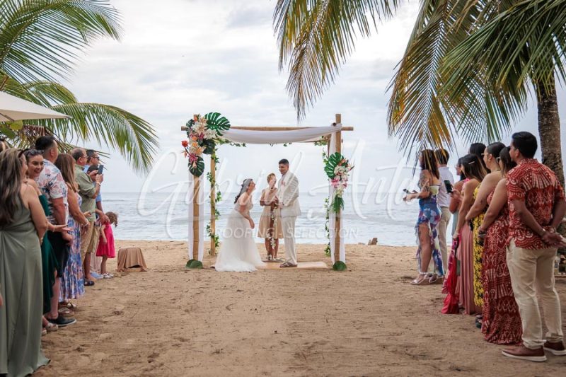 Wedding in Puerto Viejo Costa Rica Beach by Gabriel Anta Photographer