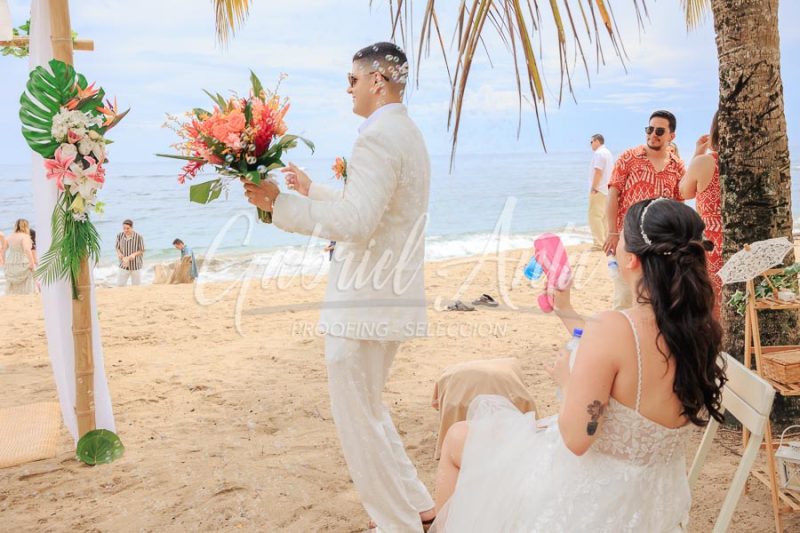 Wedding in Puerto Viejo Costa Rica Beach by Gabriel Anta Photographer