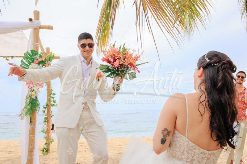 Wedding in Puerto Viejo Costa Rica Beach by Gabriel Anta Photographer