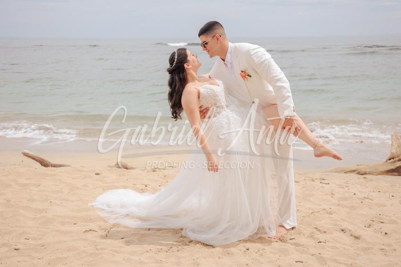 Wedding in Puerto Viejo Costa Rica Beach by Gabriel Anta Photographer