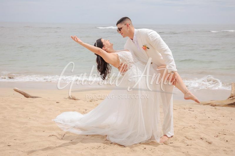 Wedding in Puerto Viejo Costa Rica Beach by Gabriel Anta Photographer