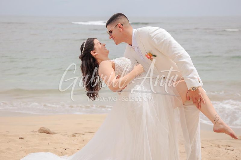 Wedding in Puerto Viejo Costa Rica Beach by Gabriel Anta Photographer