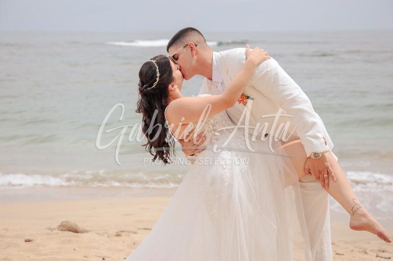 Wedding in Puerto Viejo Costa Rica Beach by Gabriel Anta Photographer