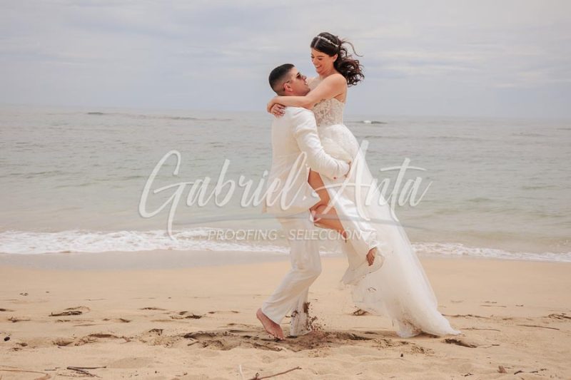 Wedding in Puerto Viejo Costa Rica Beach by Gabriel Anta Photographer